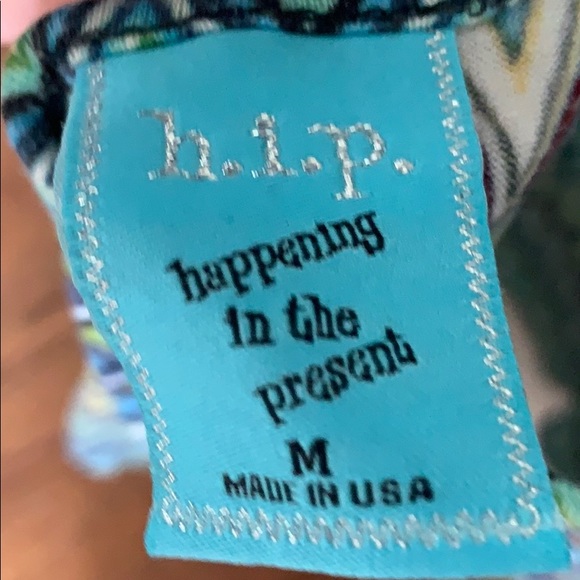 Top - Picture 3 of 3